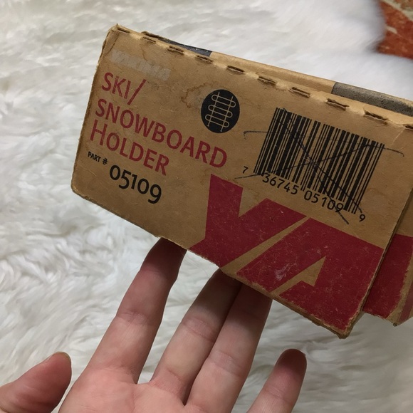 New YAKIMA Ground Control Ski/Snowboard Holder 4 Pair Skis Or 4 Snowboards 05109 - Picture 6 of 7